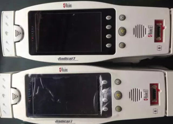 Masimo Radical 7 utilise des oxymètres de pouls pour les soins à domicile à l' hôpital