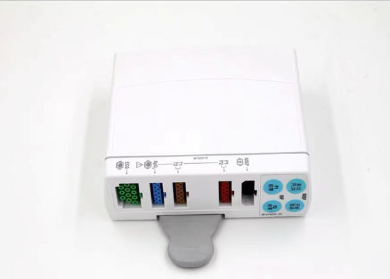 Moniteur portable de deuxième main pour les soins aux patients