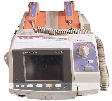 Le service et la réparation du défibrillateur TEC-7621C NIHON KOHDEN