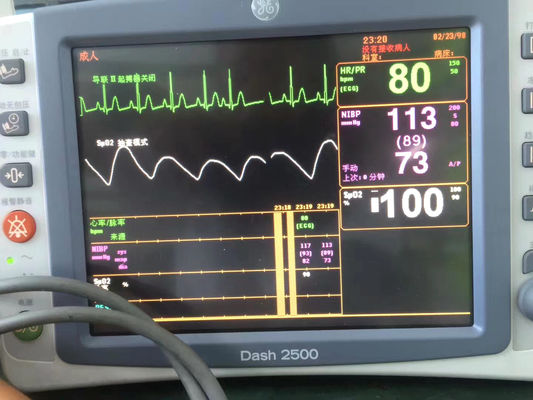 Dispositif de surveillance de l'usage du patient