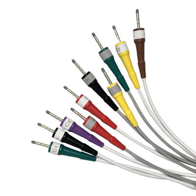Le câble électrocardiogramme du patient