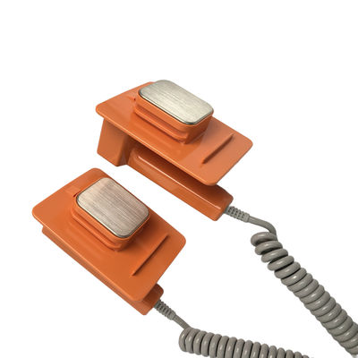Les poignées du défibrillateur ND-552VC