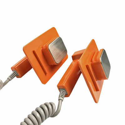Les poignées du défibrillateur ND-552VC